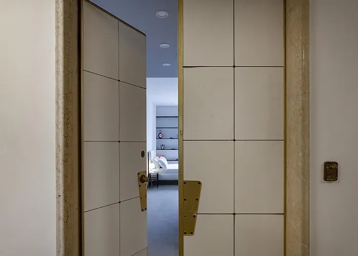 Chic & Modern Lofts By Wonderful Italy *